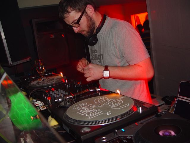 eee...ka cia spaust... :)