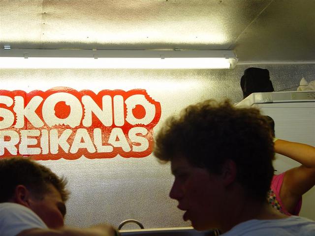 DSC01001.JPG